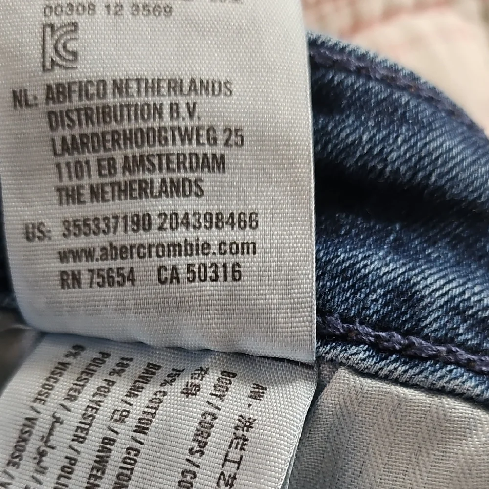Hollister Mid Rise Super Skinny Blue Denim Jeans - Picture 5 of 10